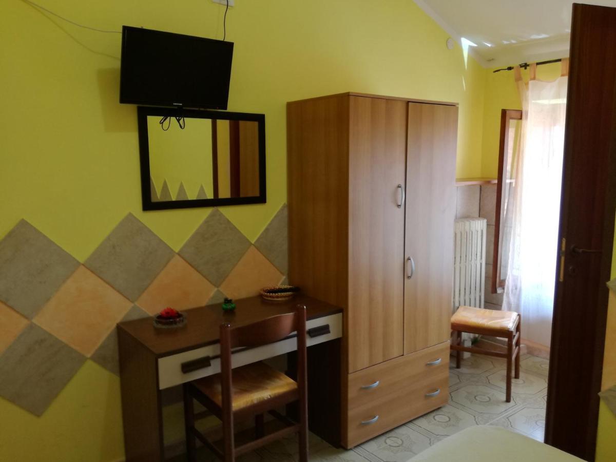 Albergo Al Castello Millesimo Luaran gambar