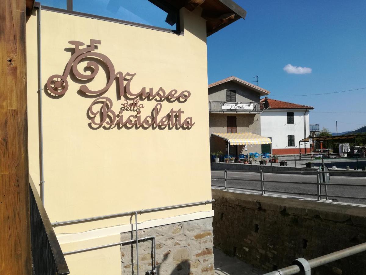 Albergo Al Castello Millesimo Luaran gambar