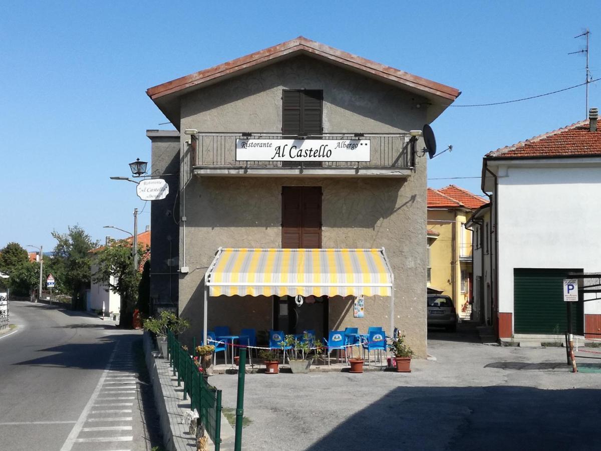 Albergo Al Castello Millesimo Luaran gambar